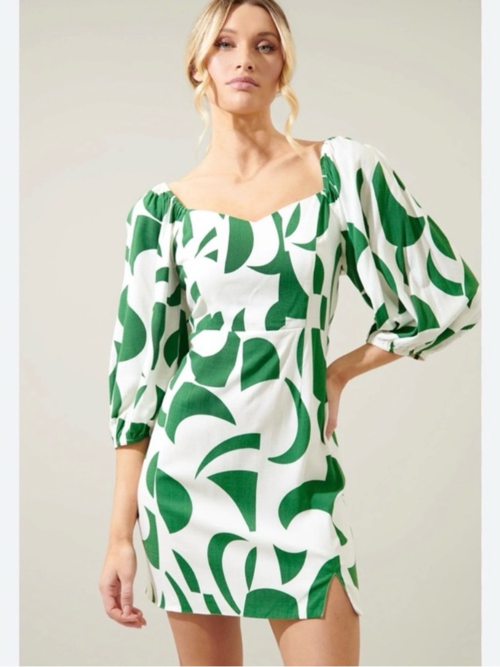 Green & White Printed Sweetheart Mini Dress